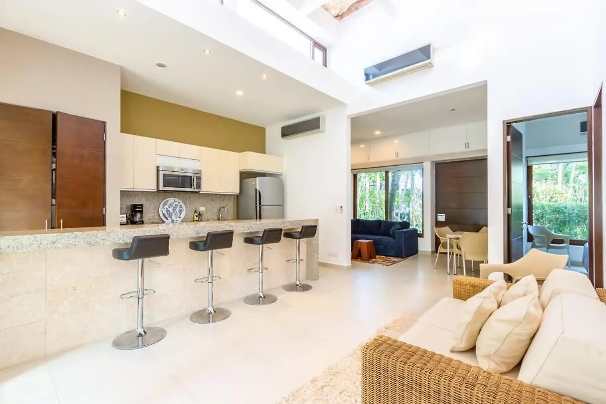 הוילה אקומל Private Terrace With Plunge Pool L Sat Tv L Beach Access
